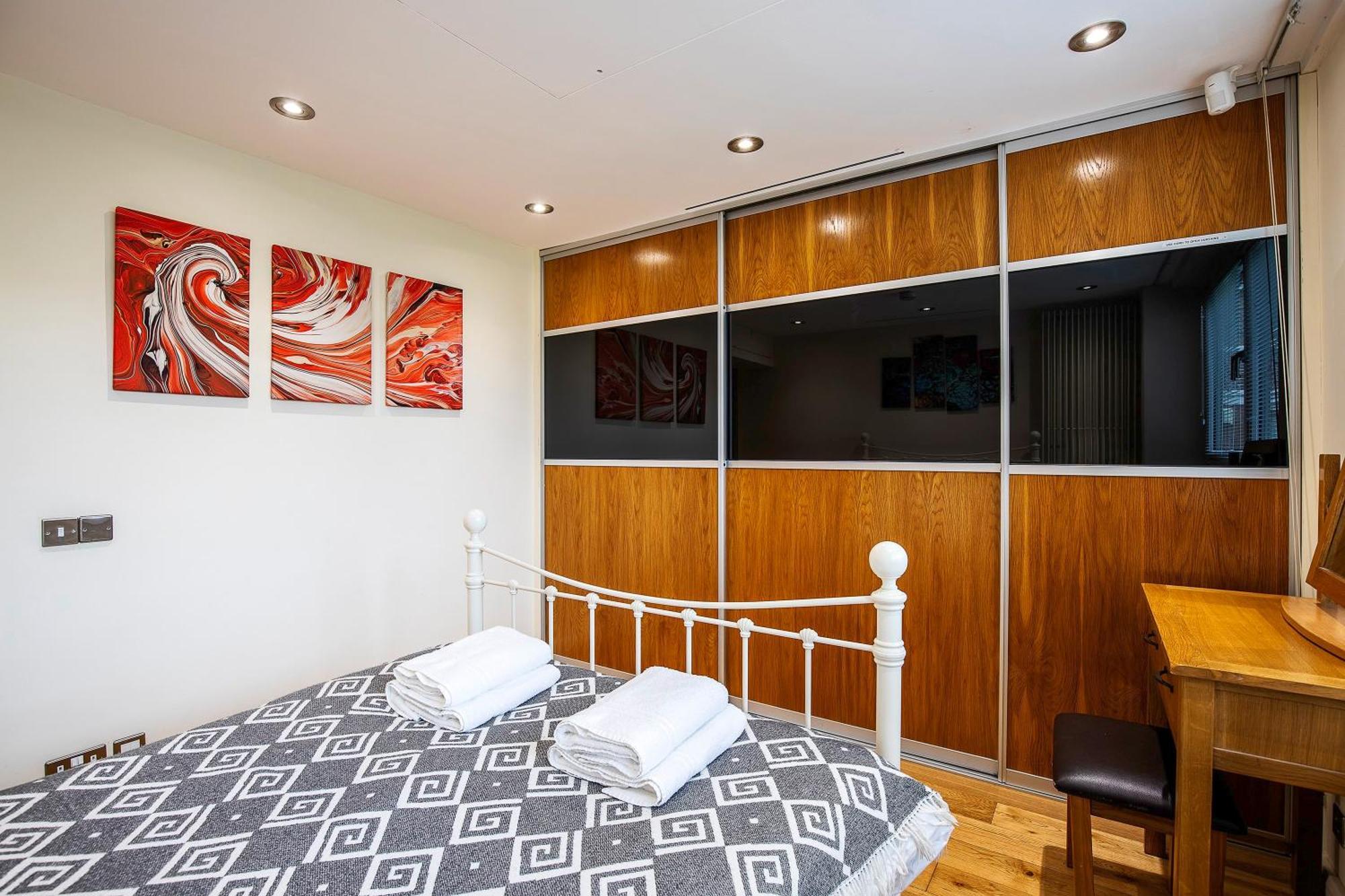 לונדון Tower Bridge 2Br Apartment For 6 With Terrace מראה חיצוני תמונה